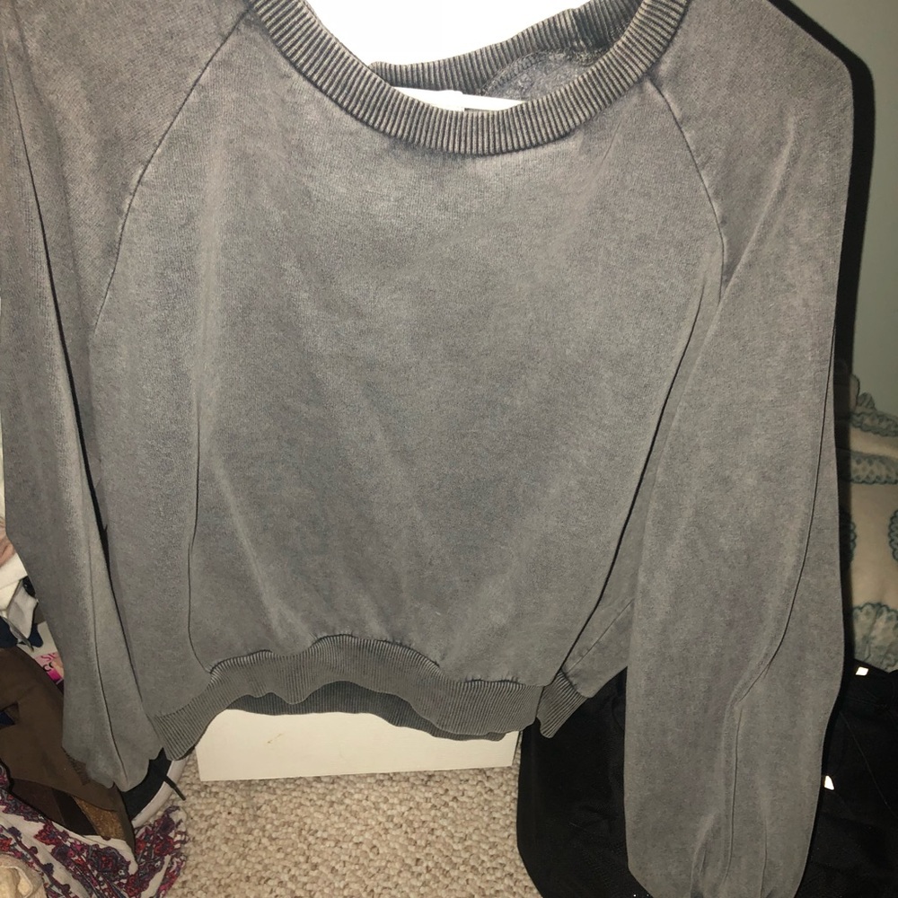 Aerie grey sweater